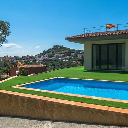 Sleeps 4 Pool Begur