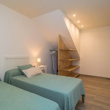 Appartement Sleeps 4 Pool *